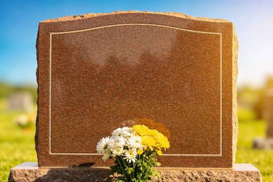 What Triggers Immediate Headstone Replacement Needs?