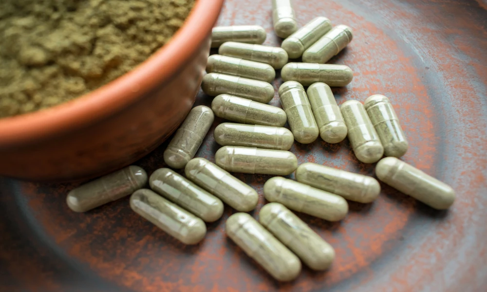 Premium Kratom: Understanding Quality, Varieties, and Responsible Choices